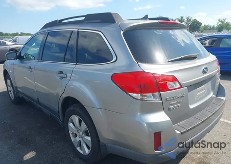 2011 Subaru Outback 2.5I Limited z USA, uszkodzony, nr VIN 4S4BRBKC1B3368332